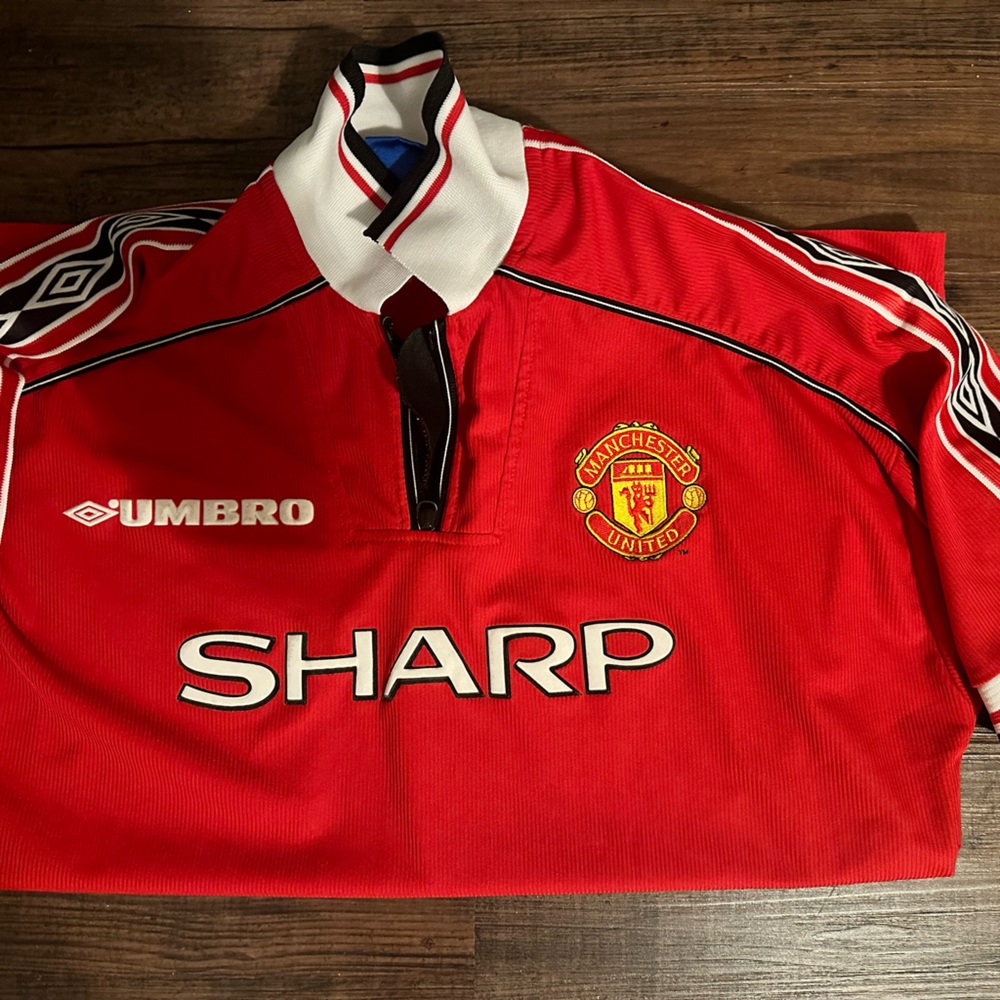 Vintage Manchester United Jersey